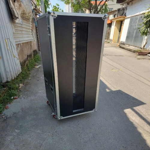 tu-sat-am-thanh-20ud600.jpg